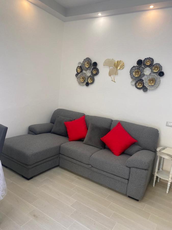 Domo Nora 2 Apartment Olbia Exterior photo