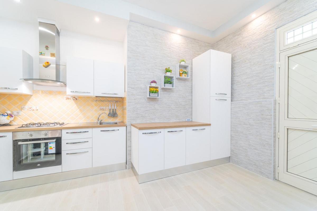 Domo Nora 2 Apartment Olbia Exterior photo